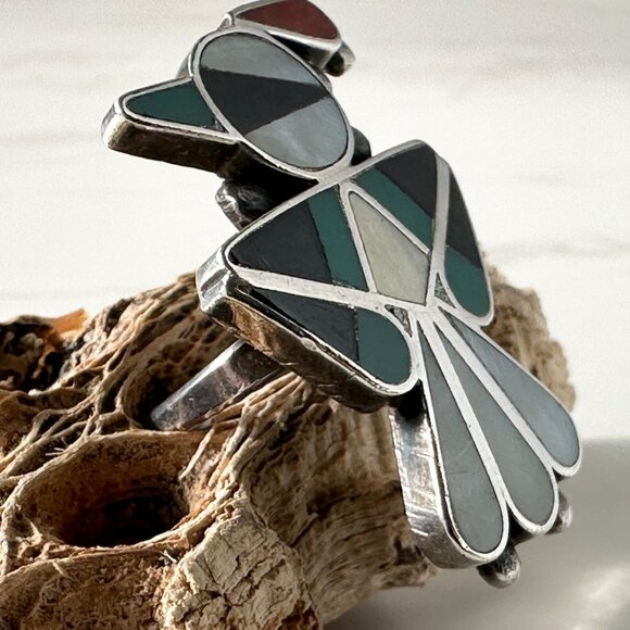 Early Vintage Zuni Native American Bird Ring Inlaid Gemstones Size 5 - Picture 10 of 13